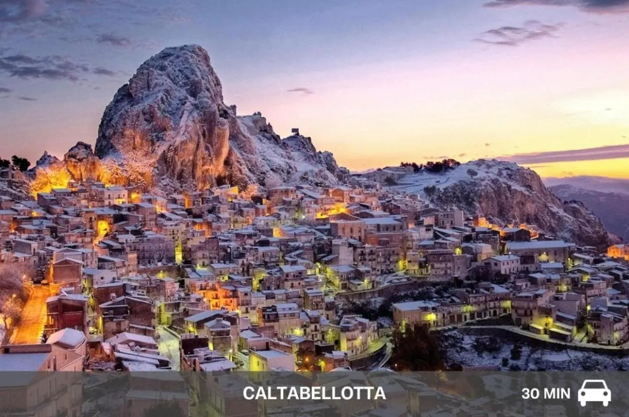 Apartmán Centro Storico Sciacca - Casa Di Pisa 0*,  Itálie